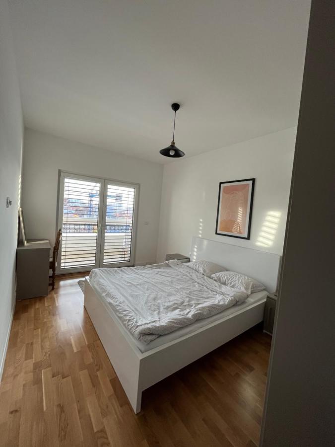 Central Luxury Apartment Pristina Exterior photo