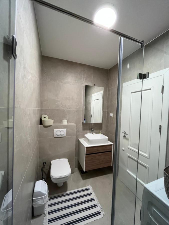 Central Luxury Apartment Pristina Exterior photo